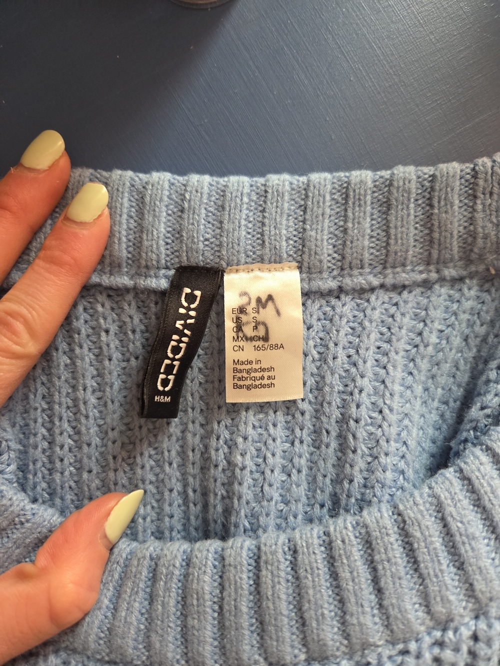 H&M Periwinkle Cropped Knit Shell - Picture 2 of 4